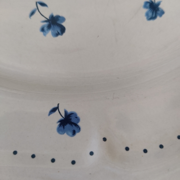 Design Concepts Provincial Bourquet Stoneware. - Picture 7 of 8